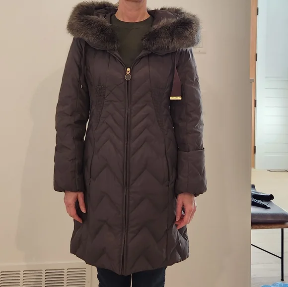 Down filled jacket - Picture 3 of 6